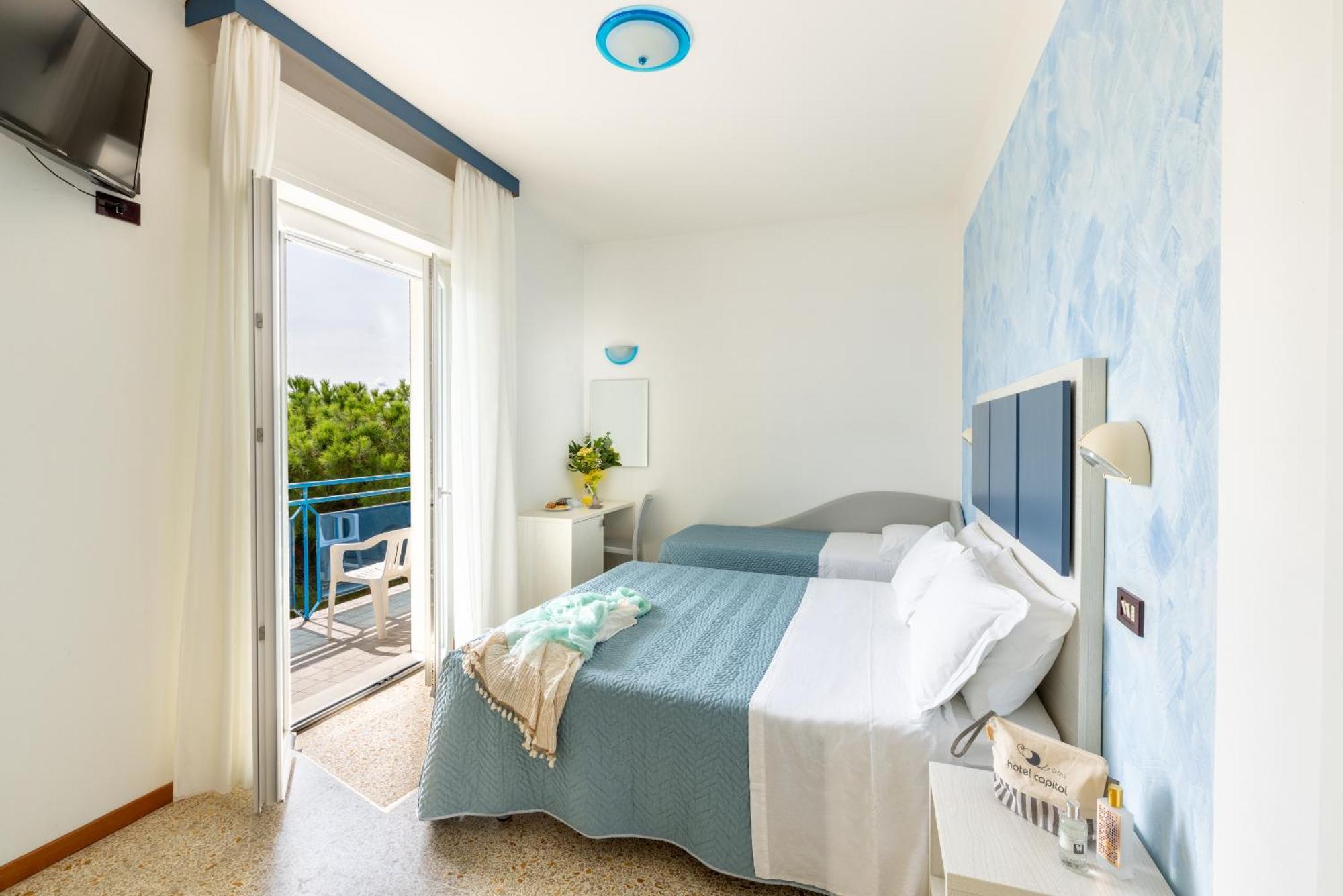 Hotel Capitol Misano Adriatico Esterno foto